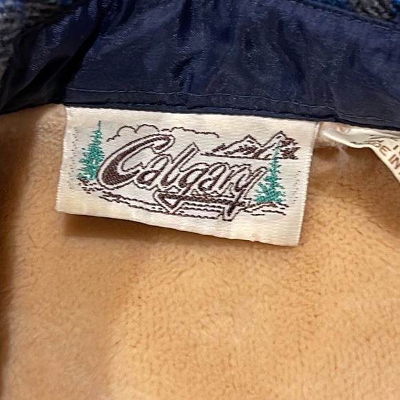 Men’s Vintage Calgary flannel XS - Picture 6 of 9